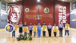 entrevista-ganadores-premio-feria-stem-uanl-prepa7-8